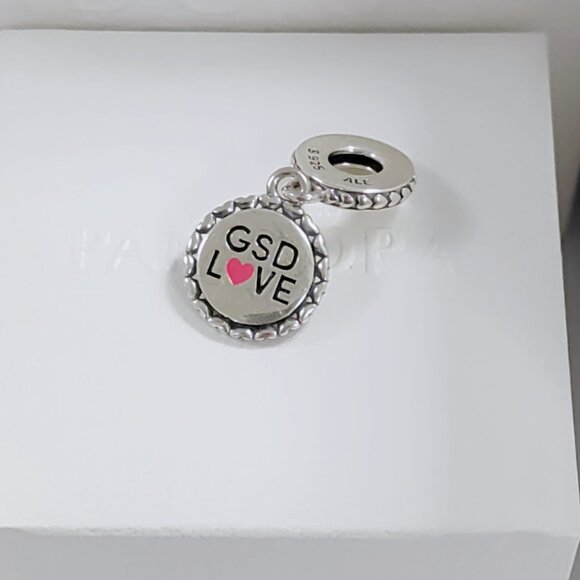 Pandora German Shepherd Dog Exclusive Dangle Charm with box - Picture 2 of 6